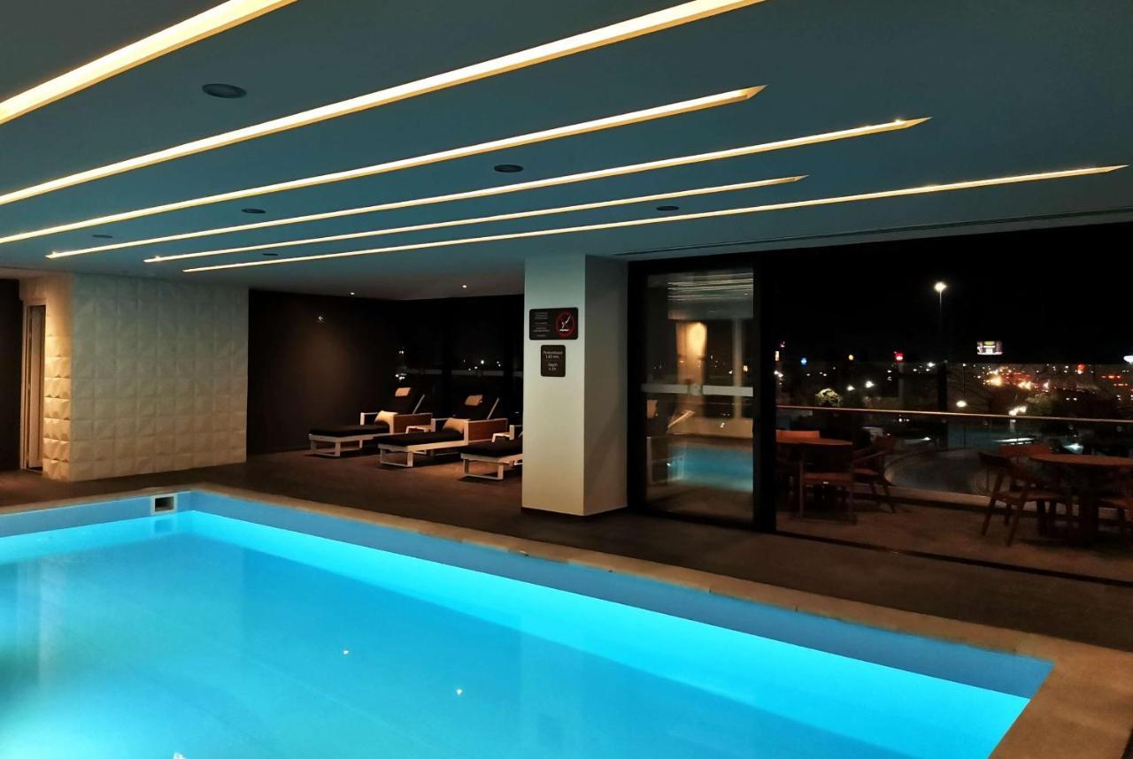 Ramada Encore By Wyndham Guadalajara Aeropuerto Las Pintas Eksteriør billede