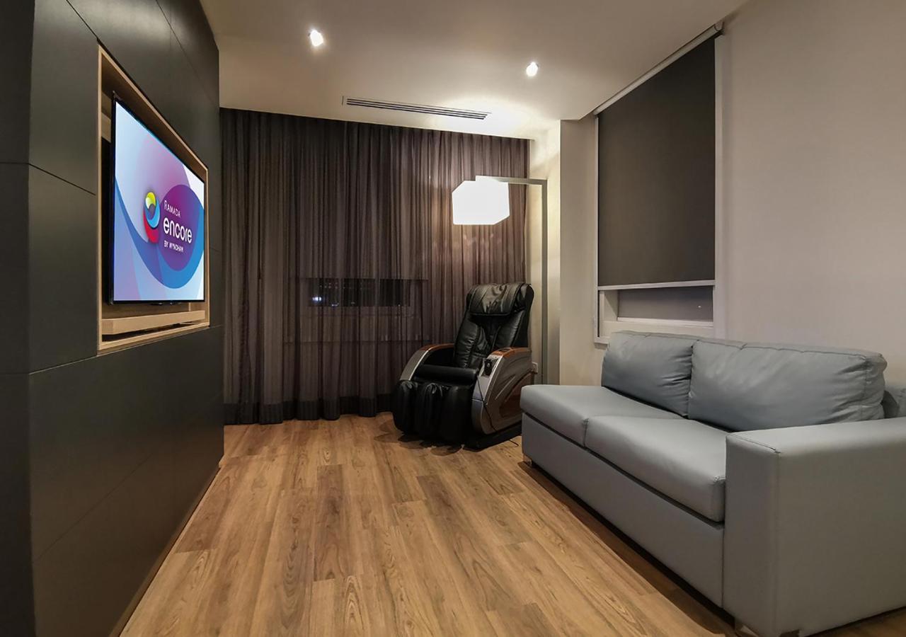 Ramada Encore By Wyndham Guadalajara Aeropuerto Las Pintas Eksteriør billede