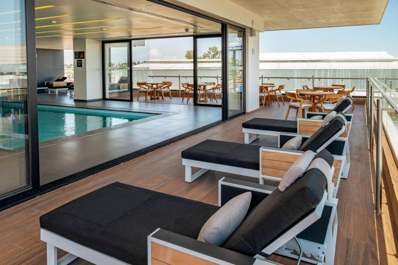 Ramada Encore By Wyndham Guadalajara Aeropuerto Las Pintas Eksteriør billede